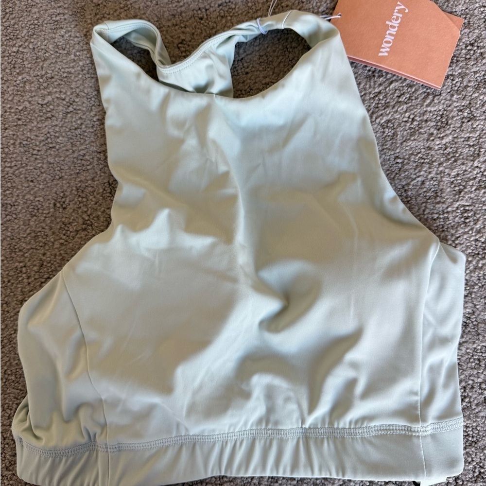 Wonderly Women's Light Green Sports Bra